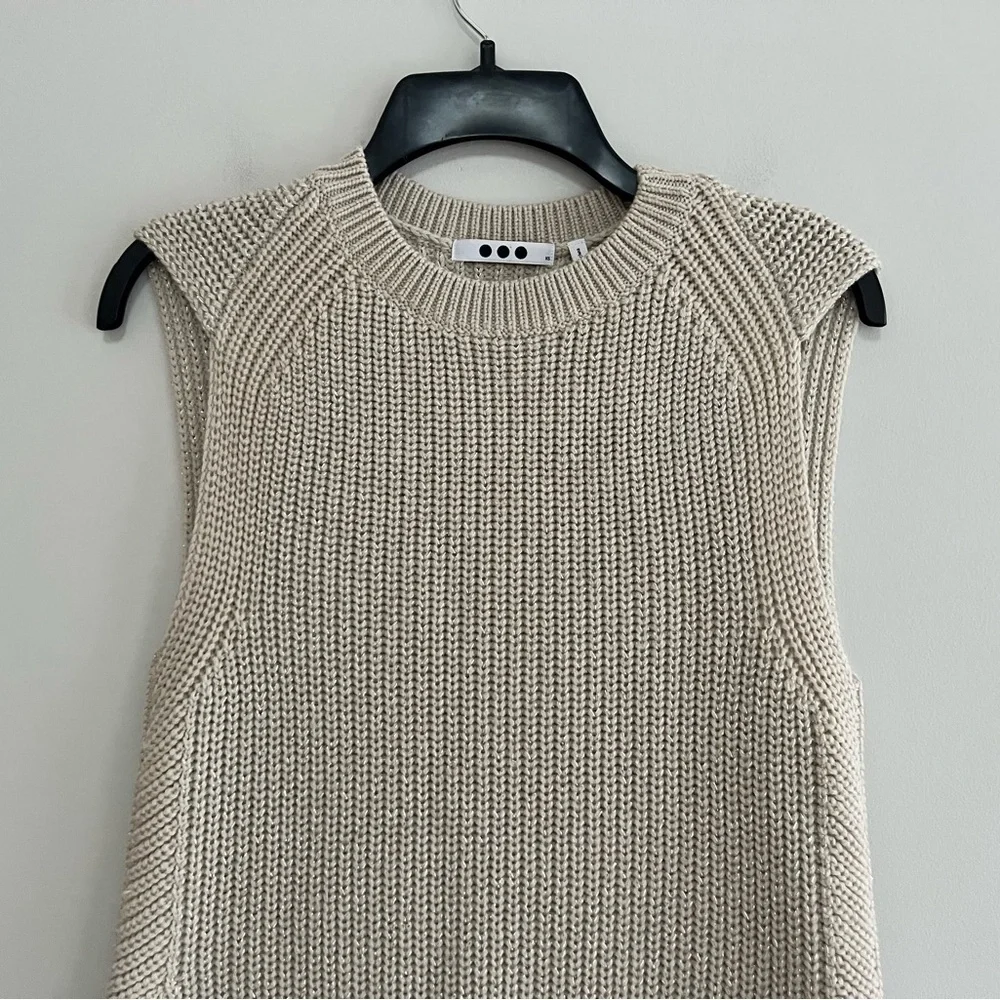 Three Dots Metallic Sleeveless Sweater Knit Tunic in Oatmeal/Silver, size XS